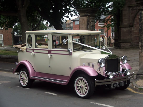 Pink Regal Landaulette Wedding Car Hire Get A Free Quote